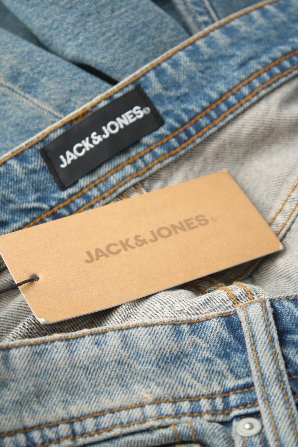 Мъжки дънки Jack & Jones3 - Contour.bg Мъжки дънки Jack & Jones3