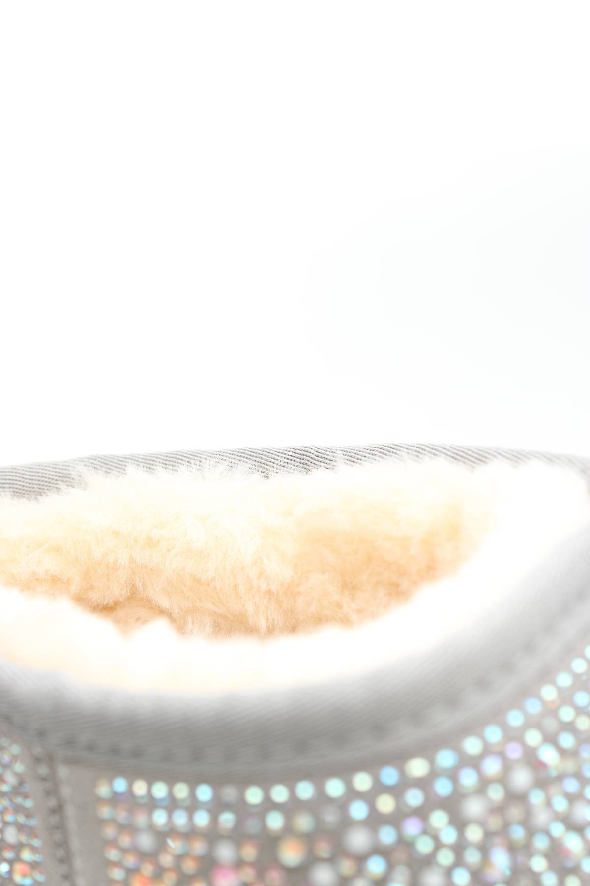 Γυναικεία μποτάκια Steve Madden5