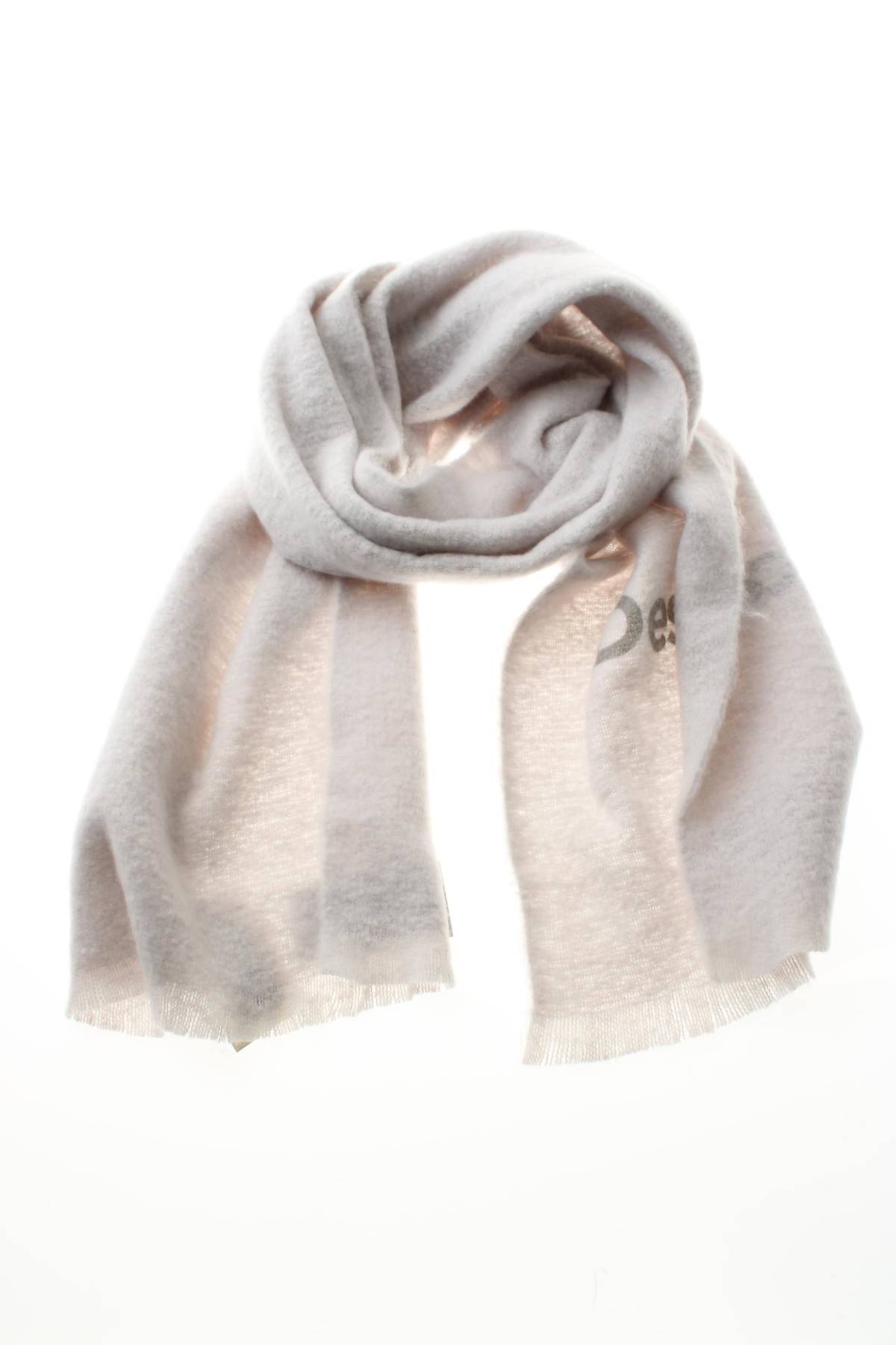 Плетен шал Desigual1