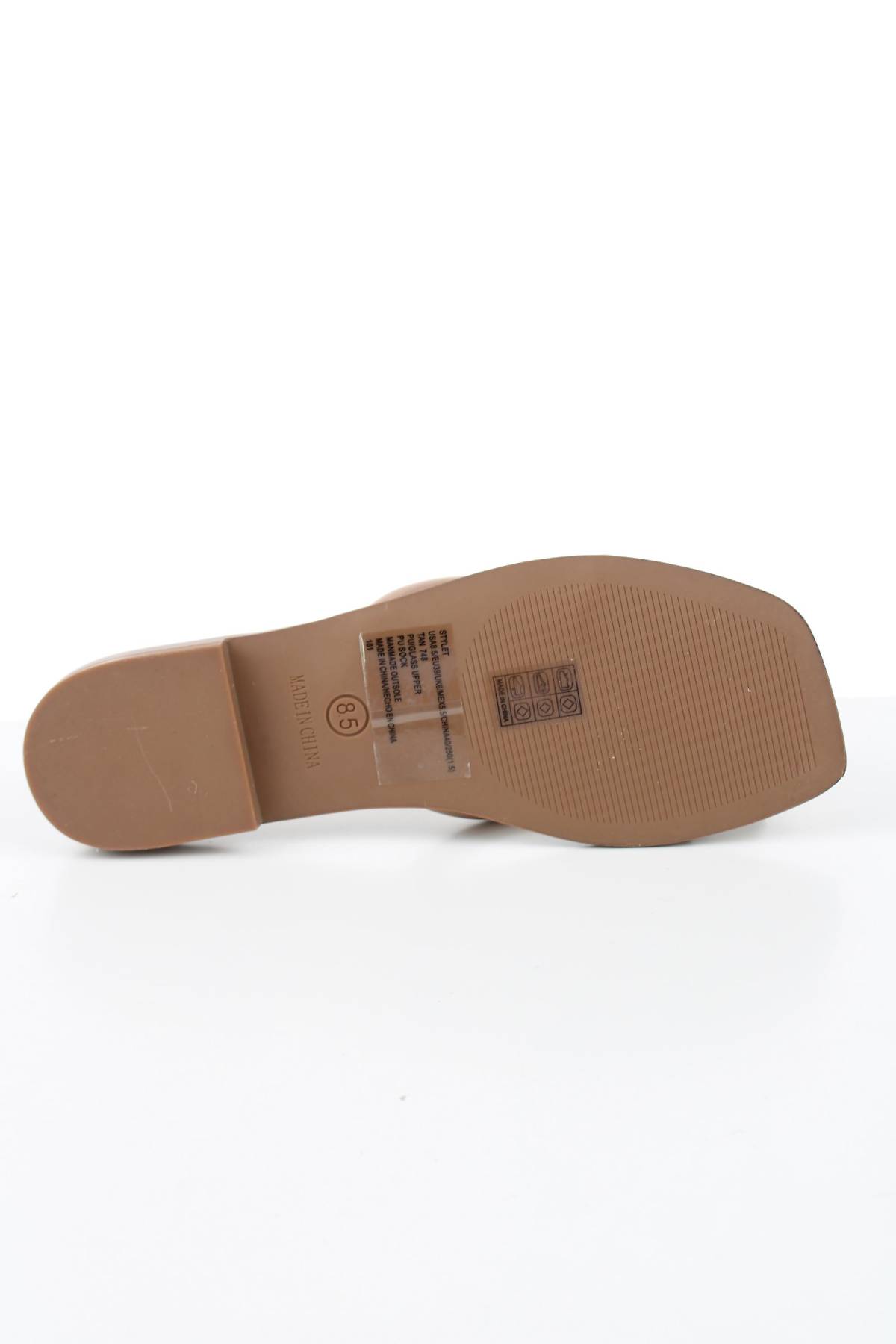 Чехли Steve Madden4 - Contour.bg Чехли Steve Madden4