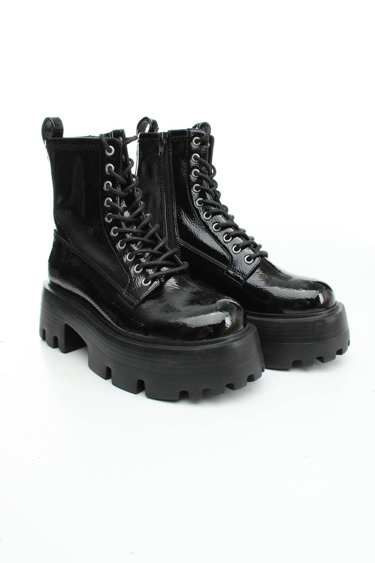 Γυναικεία μποτάκια Steve Madden3