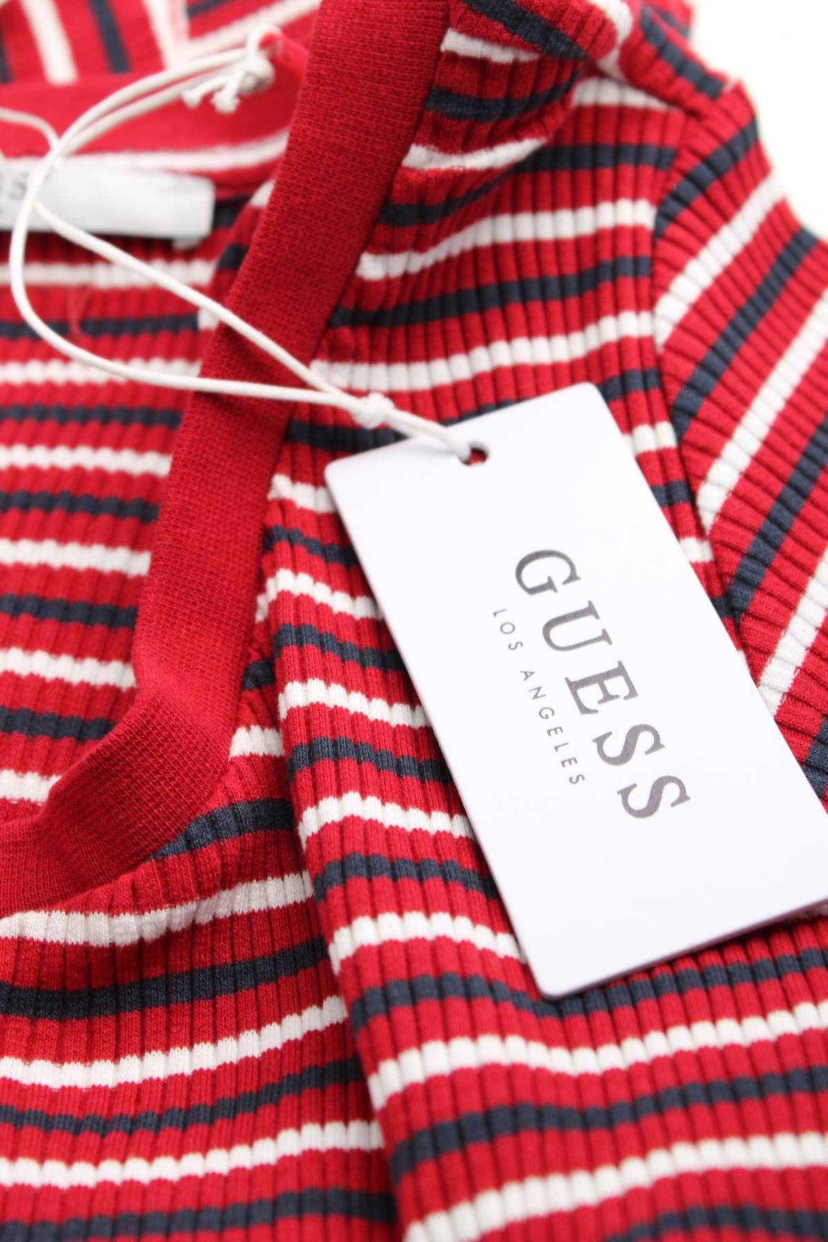 Дамска блуза Guess3 - Contour.bg Дамска блуза Guess3