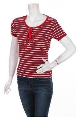 Дамска блуза Guess1