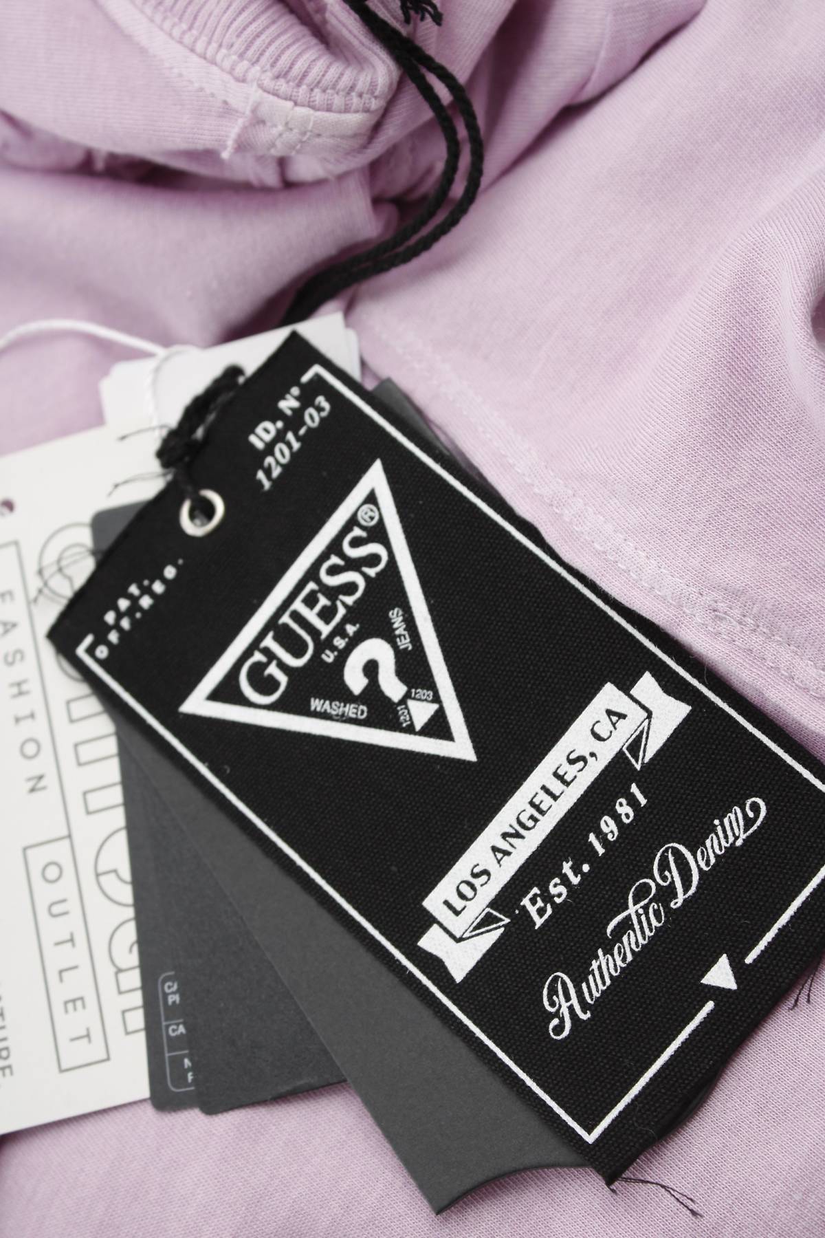 Дамска тениска Guess3