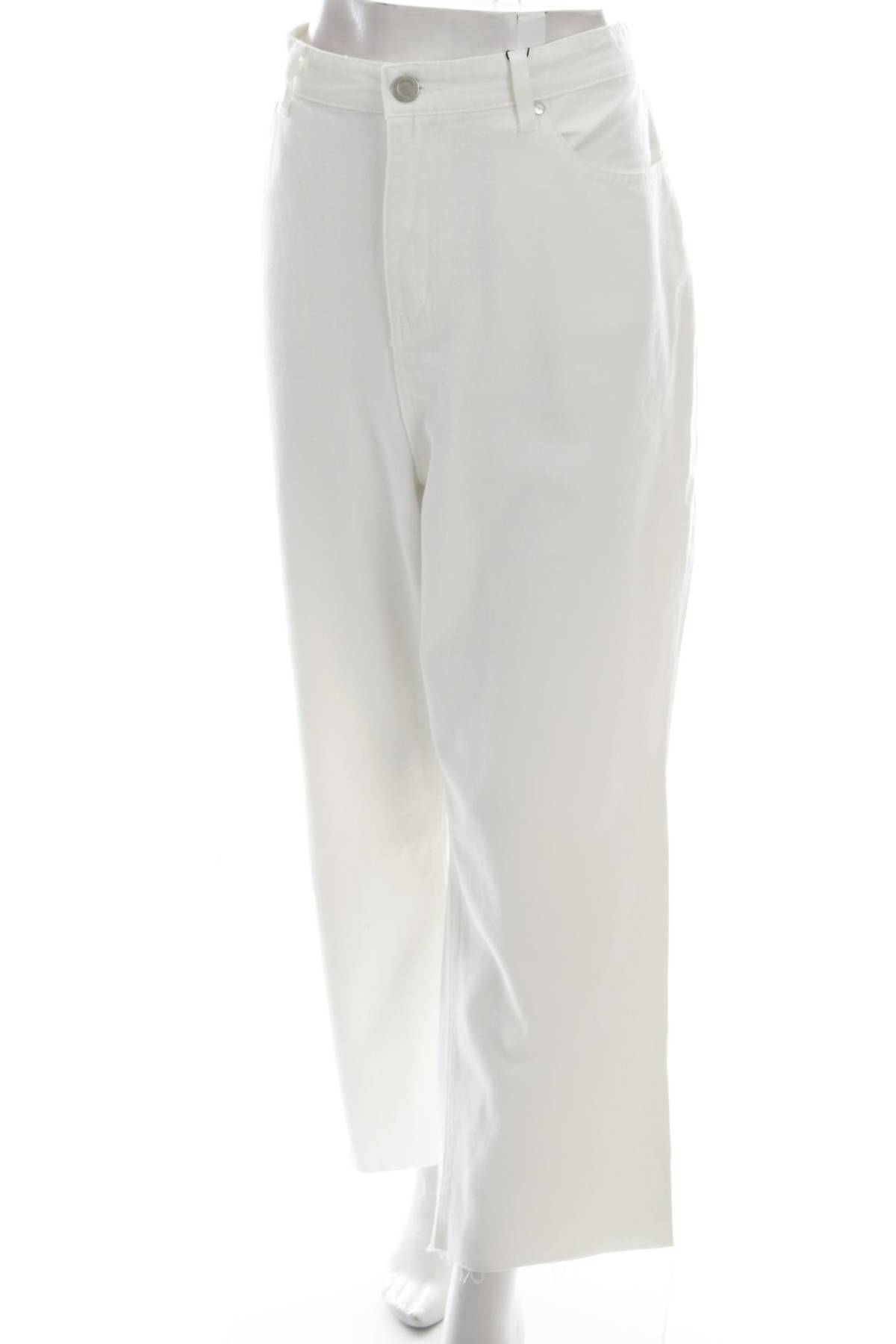 Дамски дънки Boohoo1 - Contour.bg Дамски дънки Boohoo1
