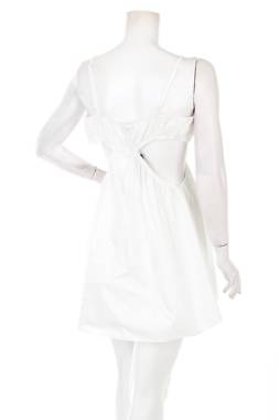 Φορέματα Boohoo2