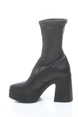 Γυναικεία μποτάκια Steve Madden2