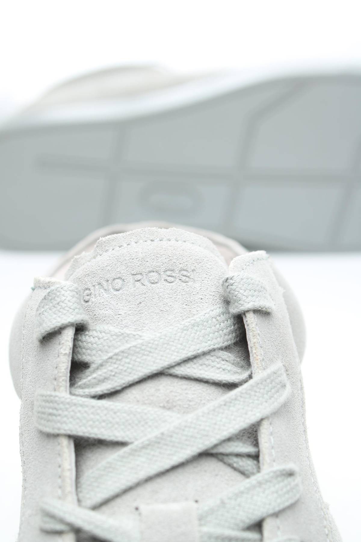 Sneakers Gino Rossi5