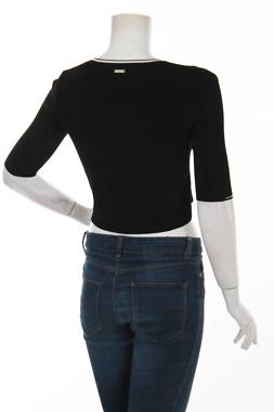 Дамски пуловер Guess2