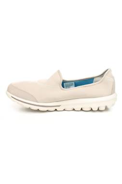 Маратонки Skechers2
