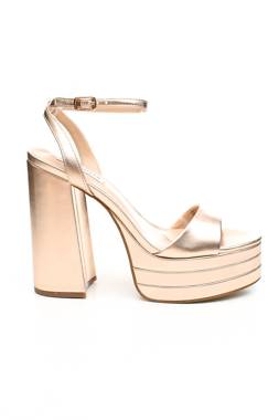 Сандали Steve Madden1