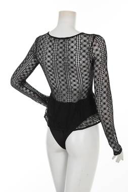 Дамско боди Guess2