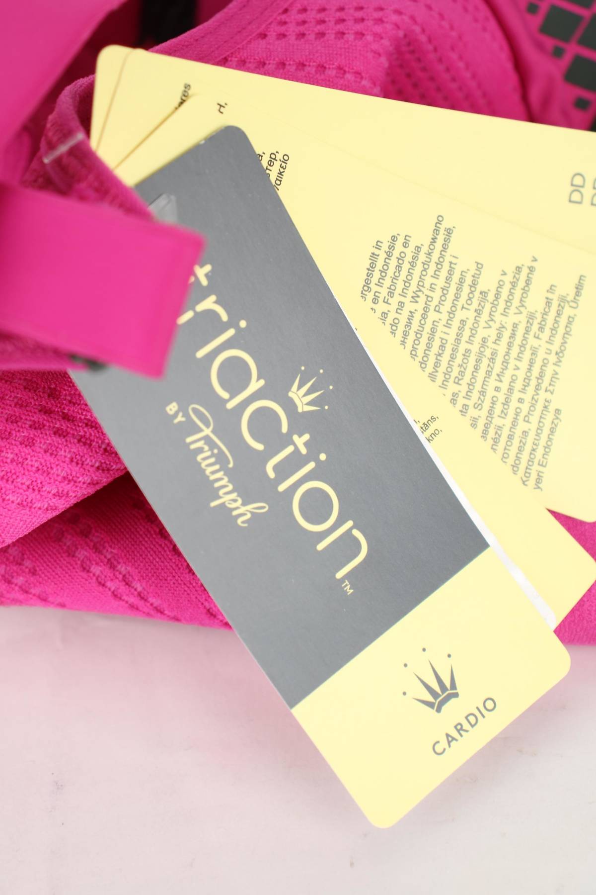 Спортен сутиен Triumph Triaction3