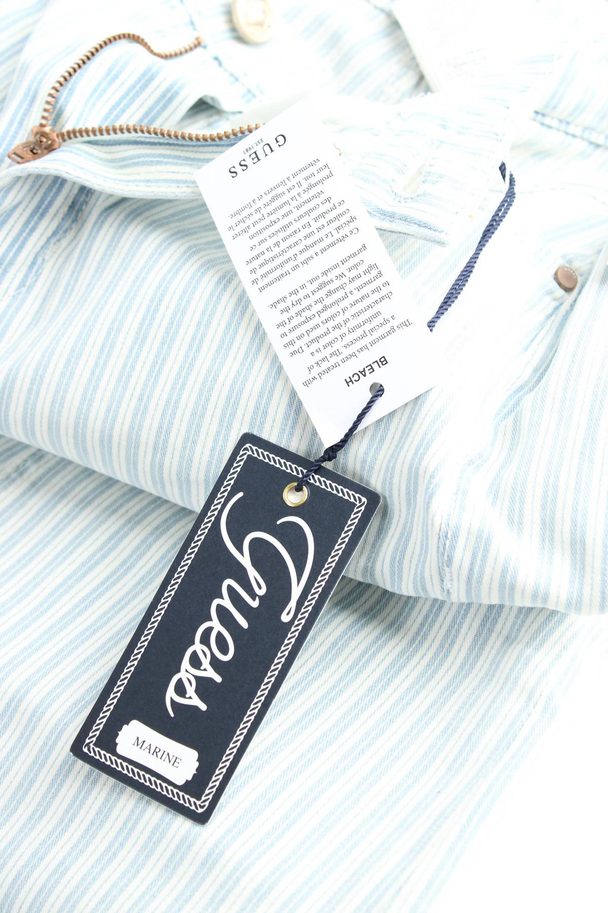 Дамски панталон Guess3