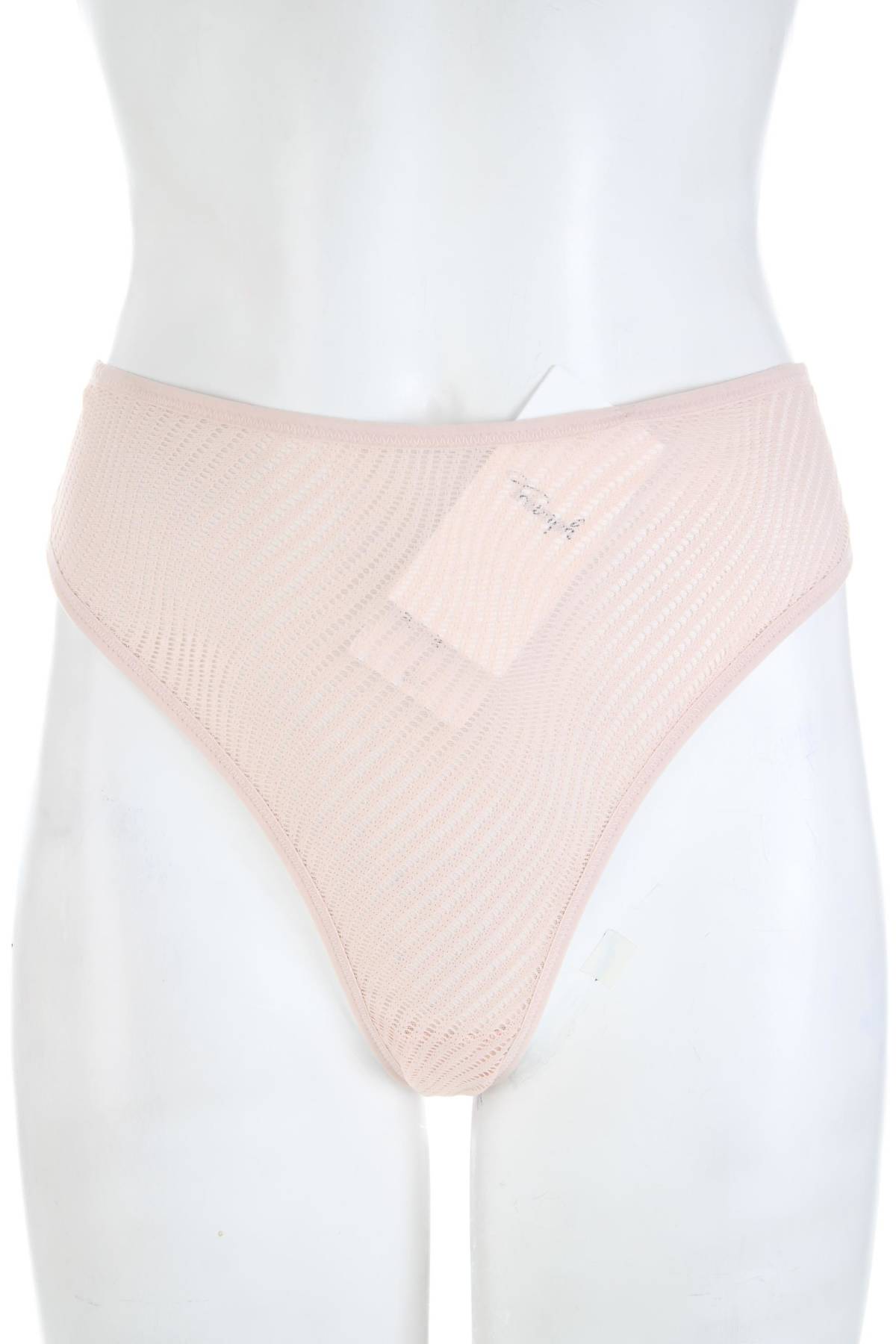 Бикини Triumph1 - Contour.bg Бикини Triumph1