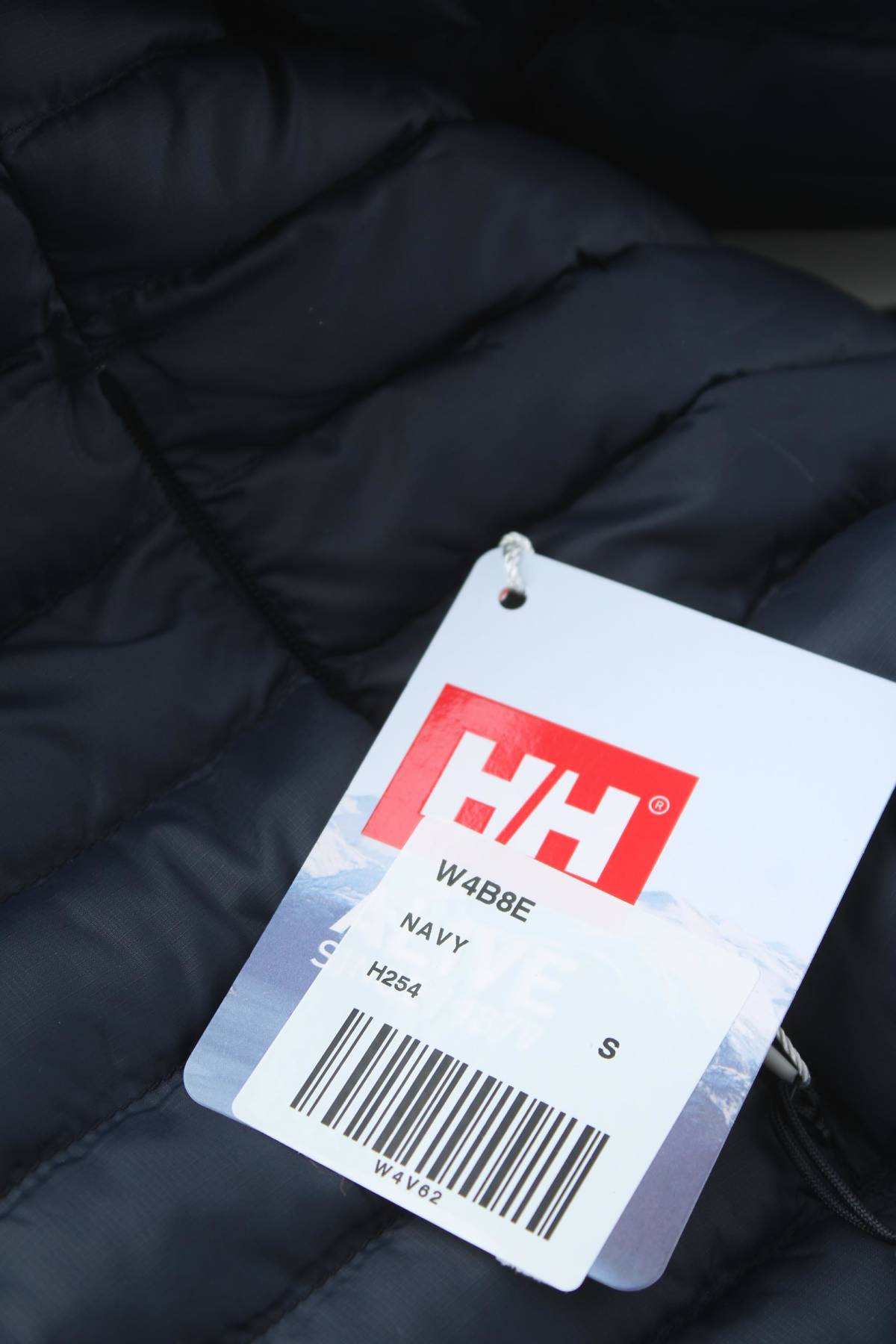 Преходно яке Helly Hansen4