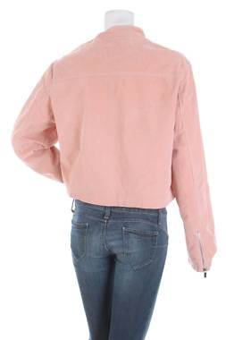 Дамско яке Boohoo2