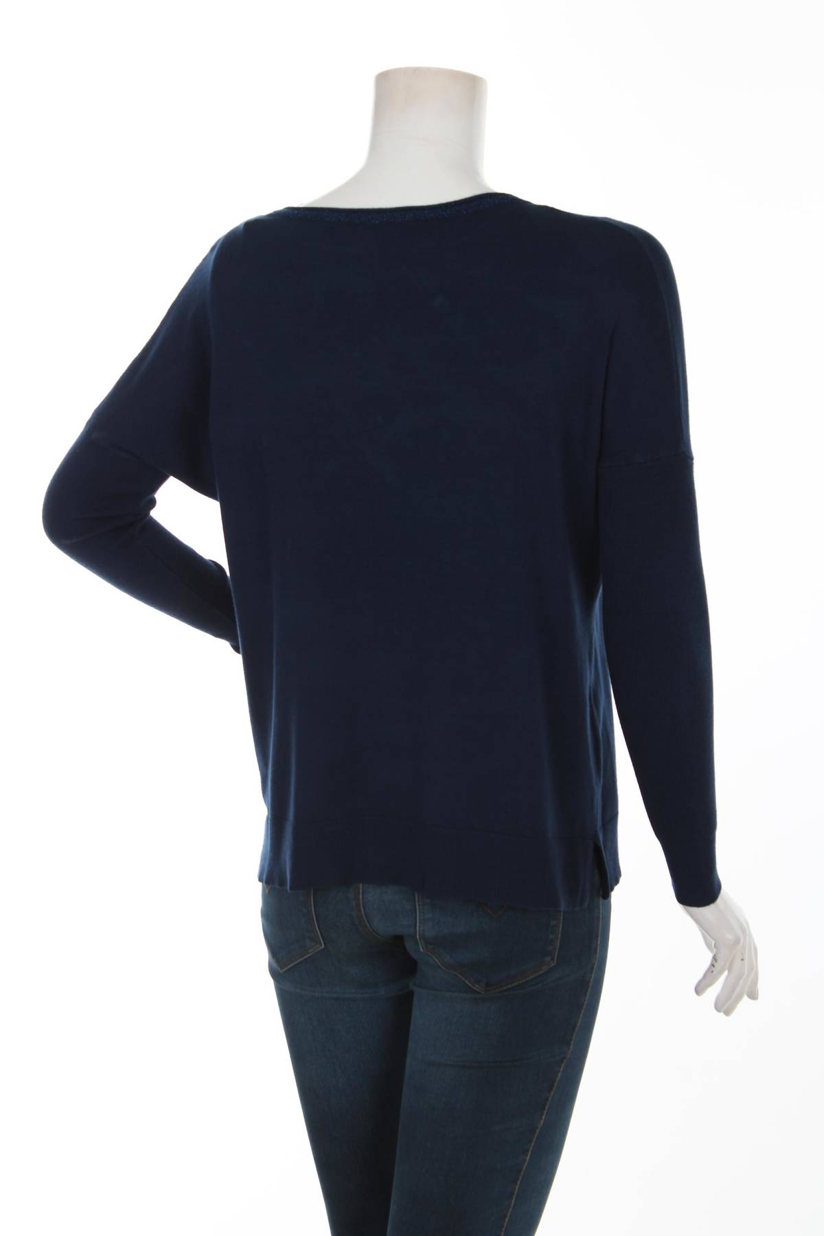 Дамски пуловер Guess2