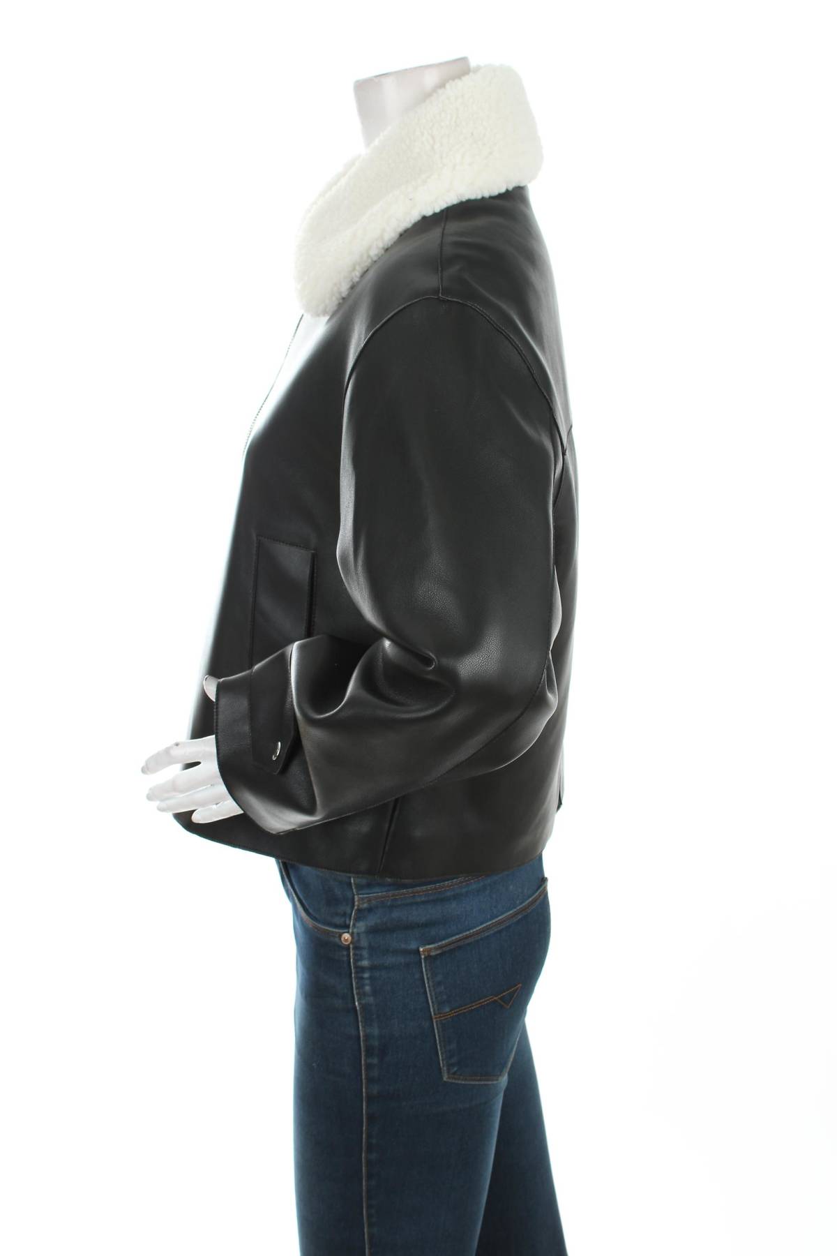 Γυναικείο δερμάτινο μπουφάν Mango3