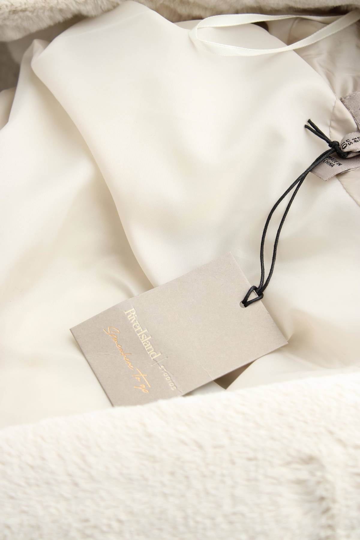 Γυναικείο μπουφάν River Island4