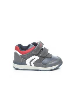 Детски маратонки Geox1