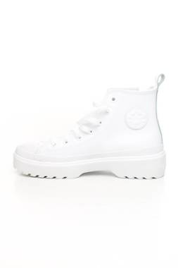 Кецове Converse x Chuck Taylor2