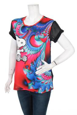 Γυναικεία μπλούζα Plums x Disney1