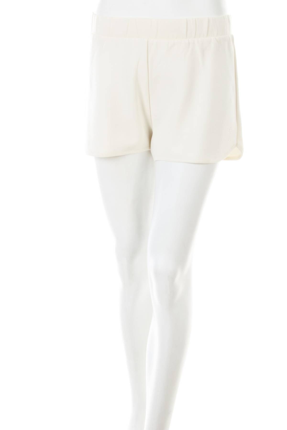 Домашно облекло Triumph1