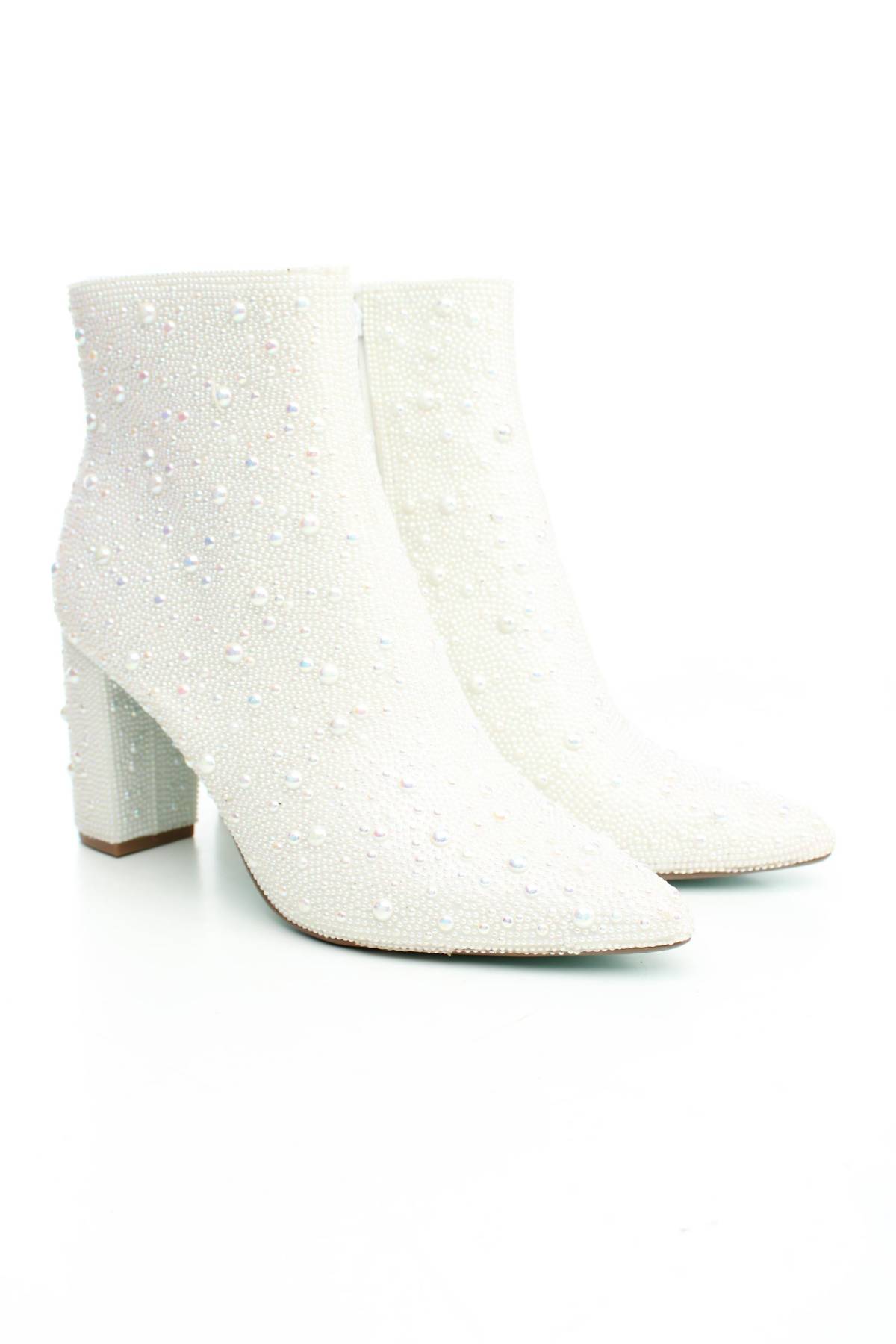 Дамски боти Steve Madden3