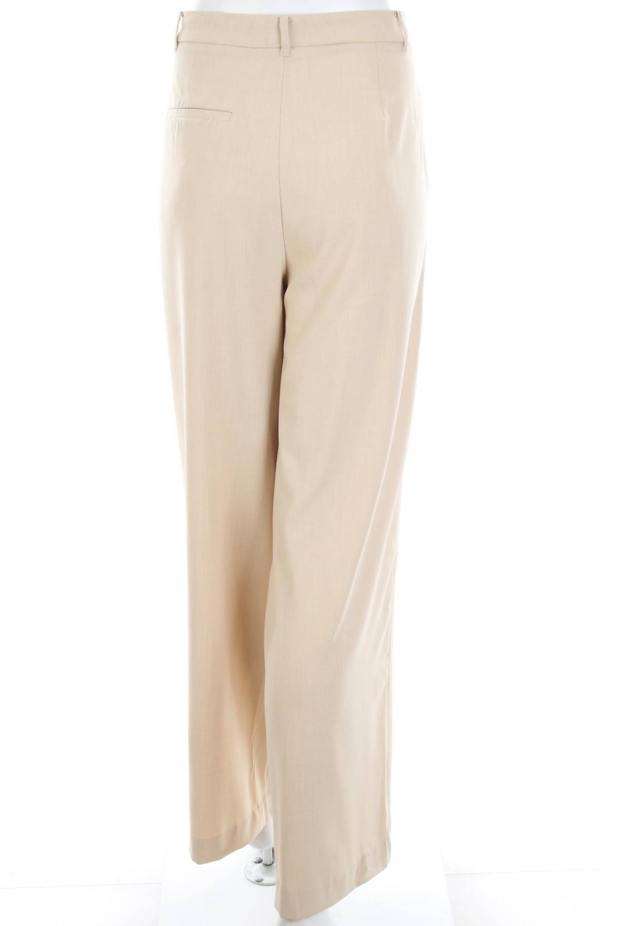 Дамски панталон Mango2