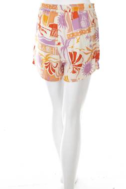 Дамски къс панталон Only2