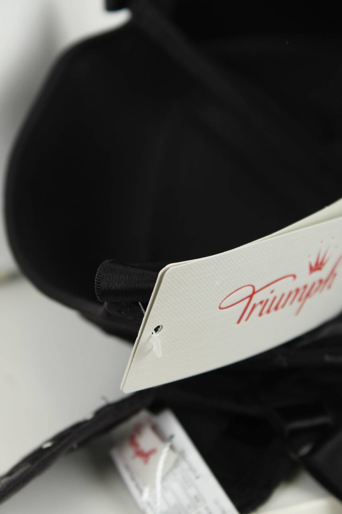 Сутиен Triumph3 - Contour.bg Сутиен Triumph3