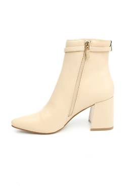 Дамски боти Steve Madden2