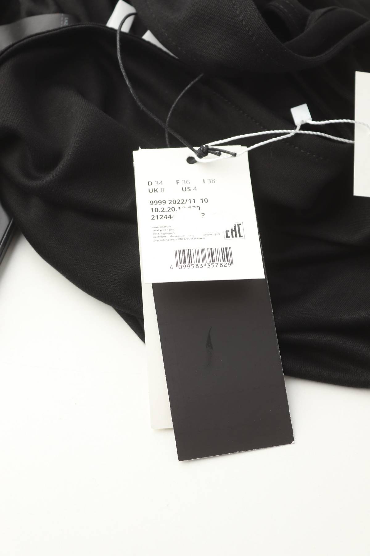 Γυναικείο αμάνικο S.Oliver Black Label3 - Contourshop.gr Γυναικείο αμάνικο S.Oliver Black Label3