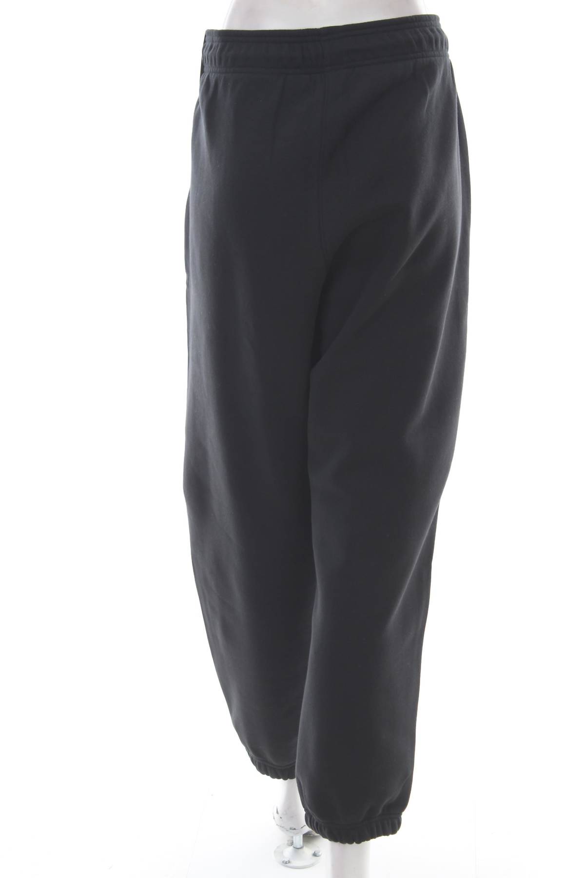 Дамско спортно долнище Nike Jordan2