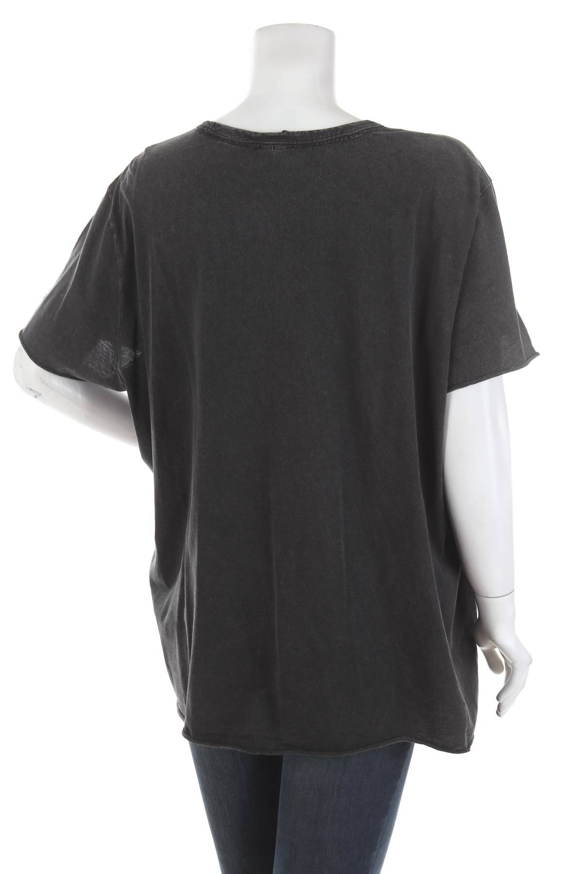 Γυναικείο t-shirt Only Carmakoma2 - Contourshop.gr Γυναικείο t-shirt Only Carmakoma2