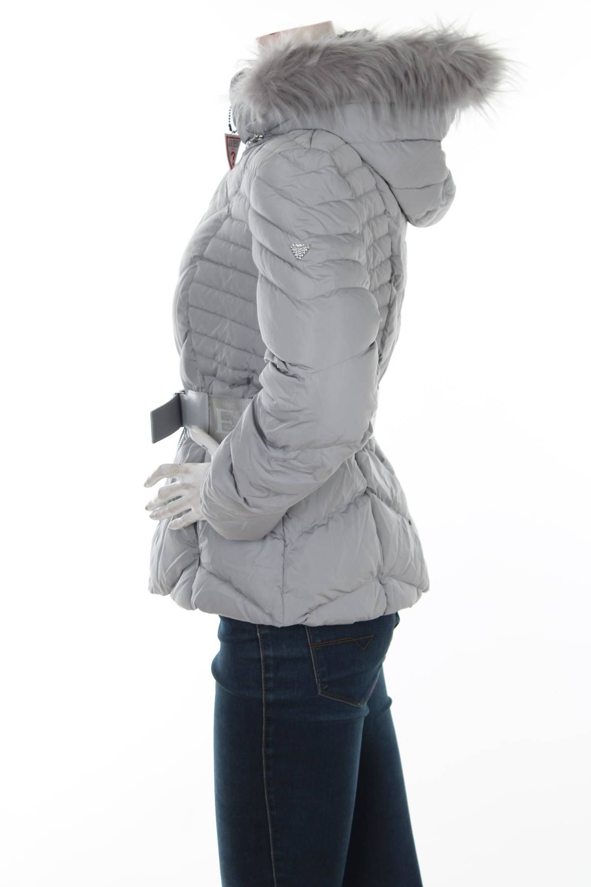 Γυναικείο μπουφάν Guess3