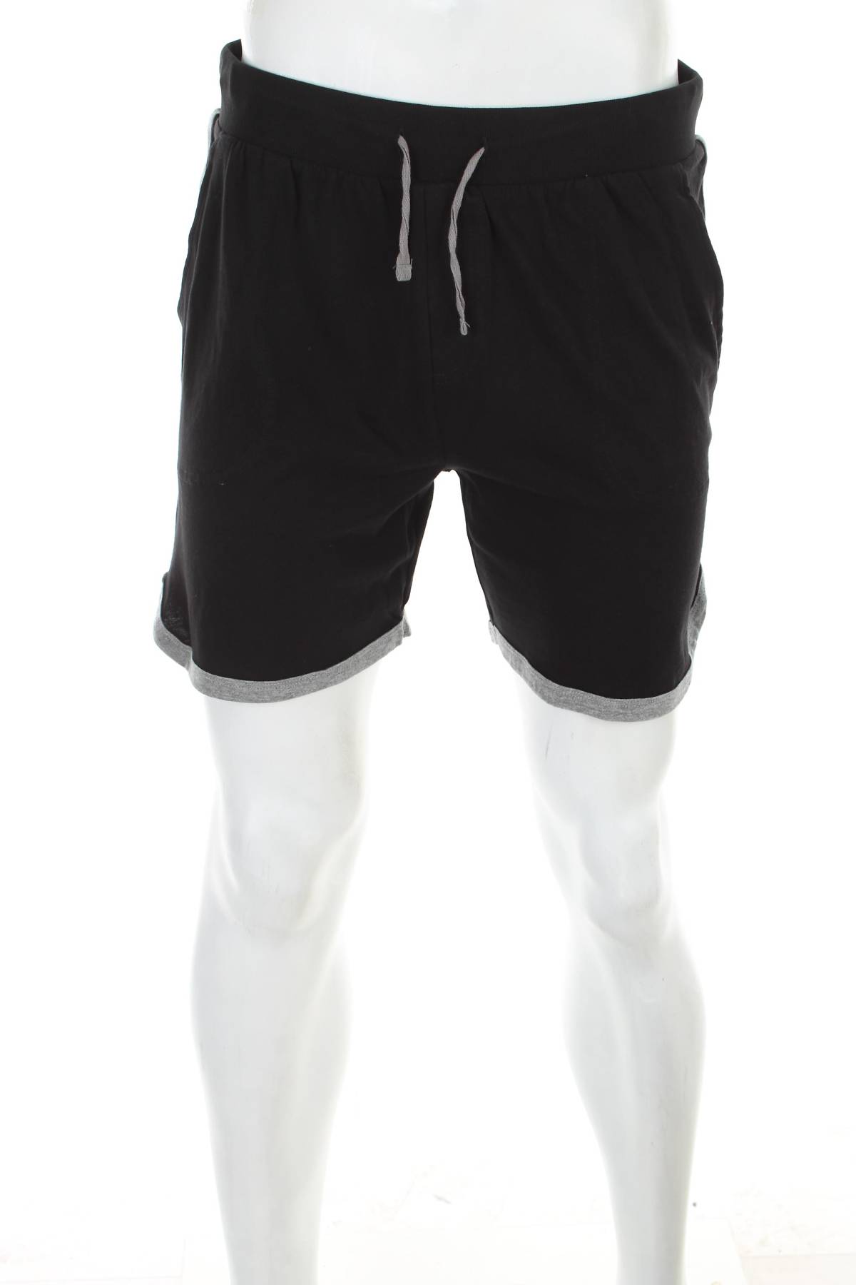 Домашно облекло Oviesse1