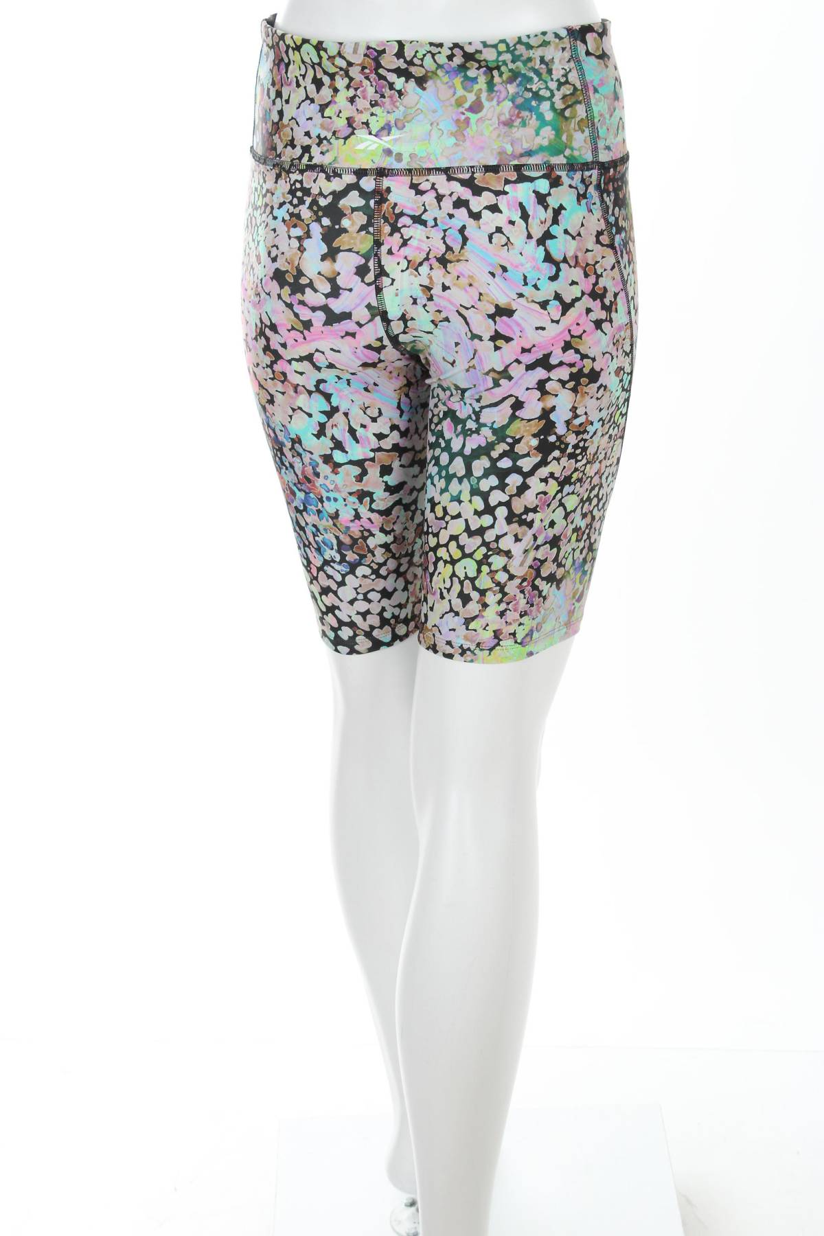 Дамски спортен клин Reebok2