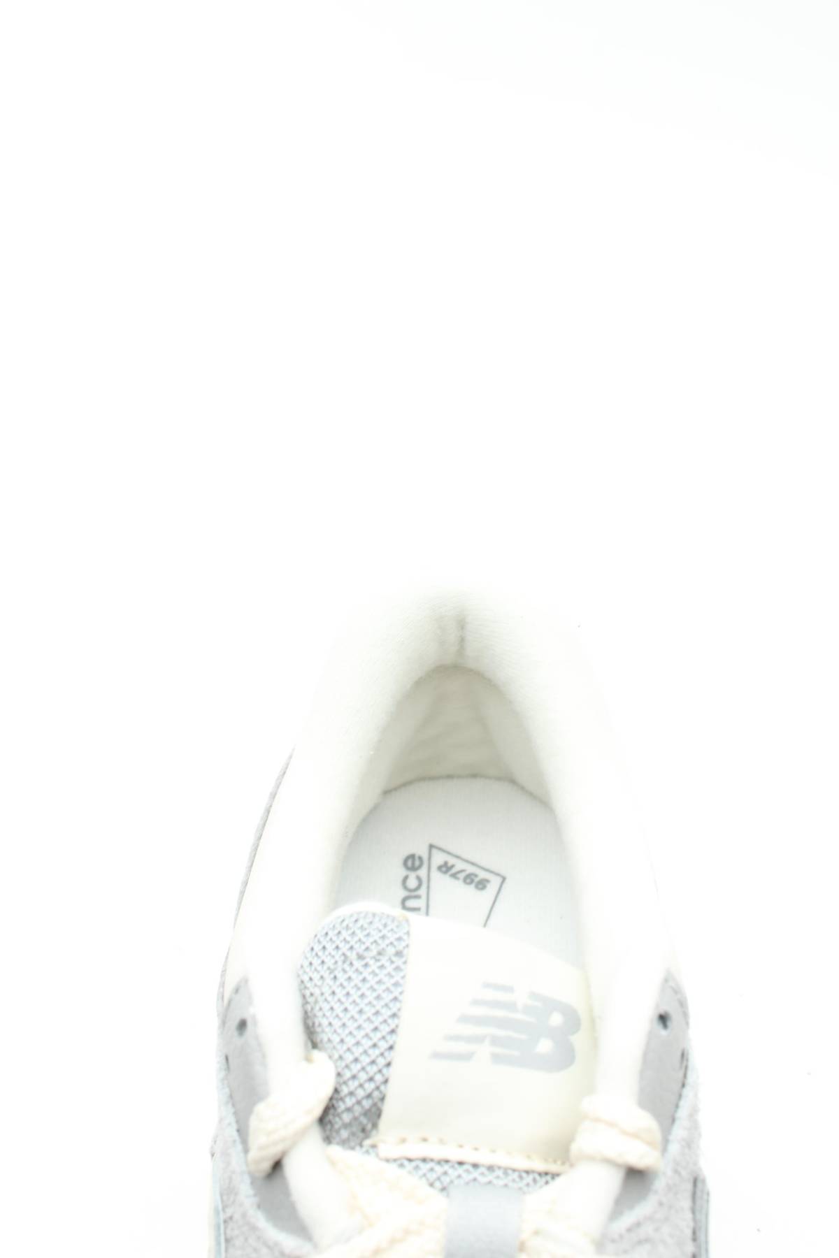 Маратонки New Balance5