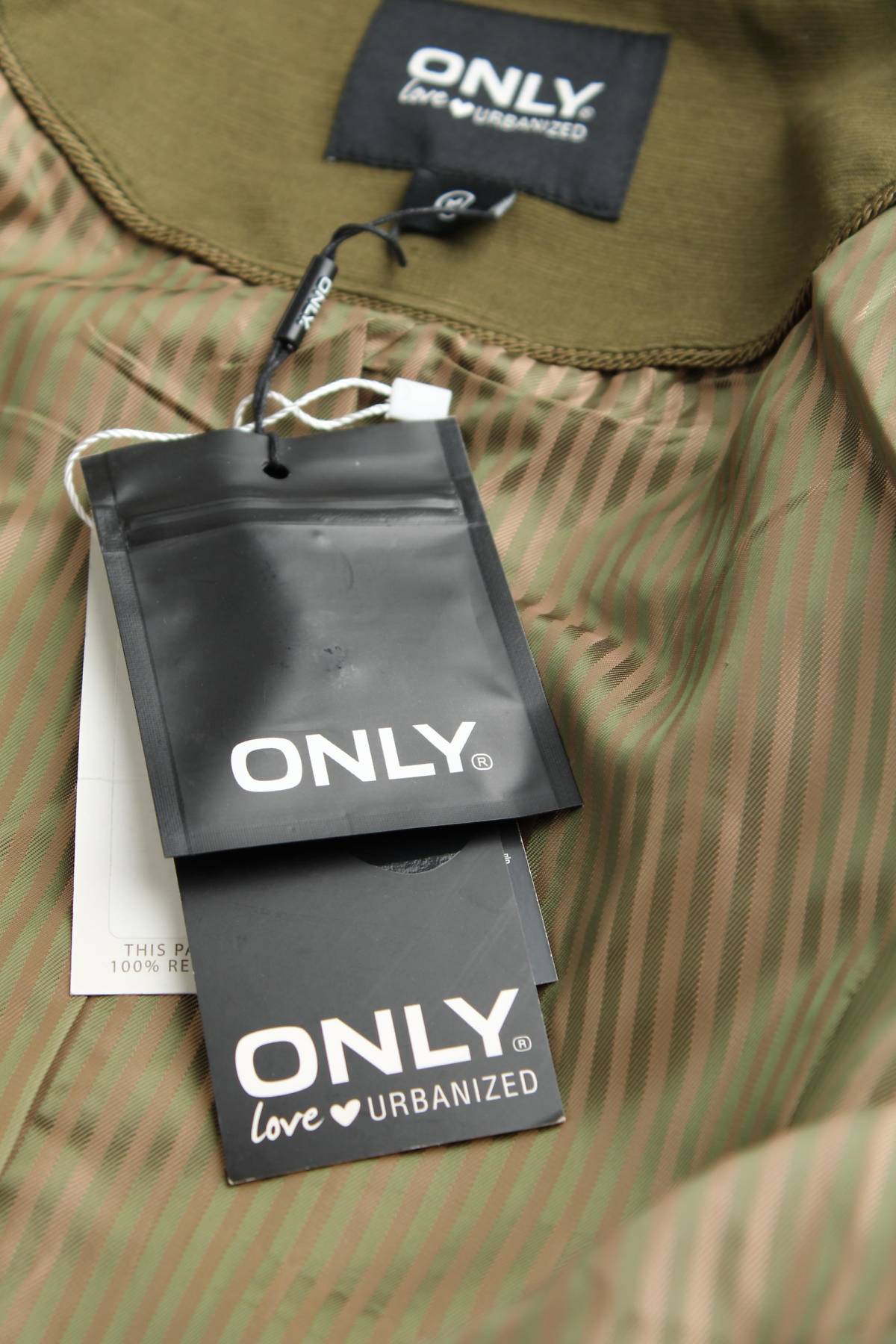 Γυναικείο μπουφάν Only4