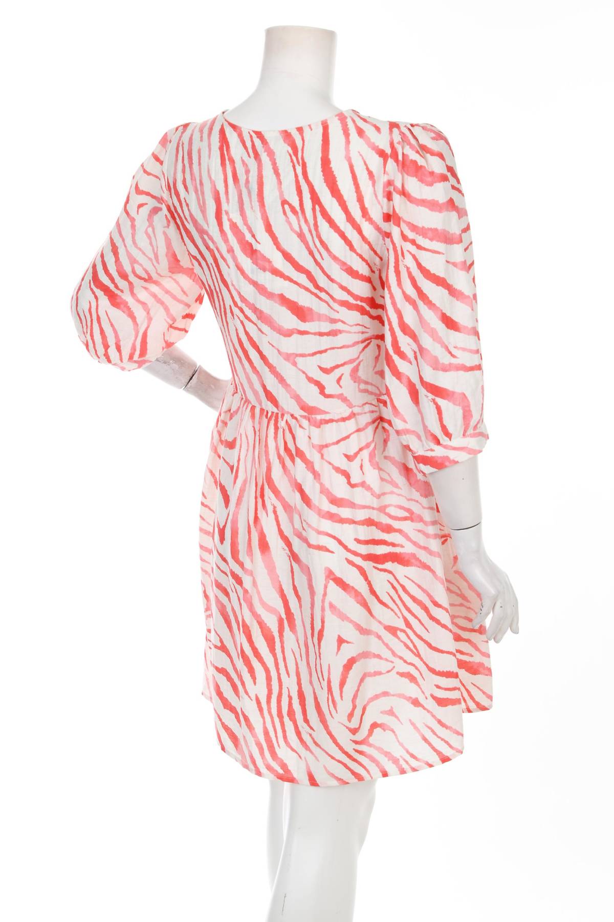 Рокля Vero Moda2