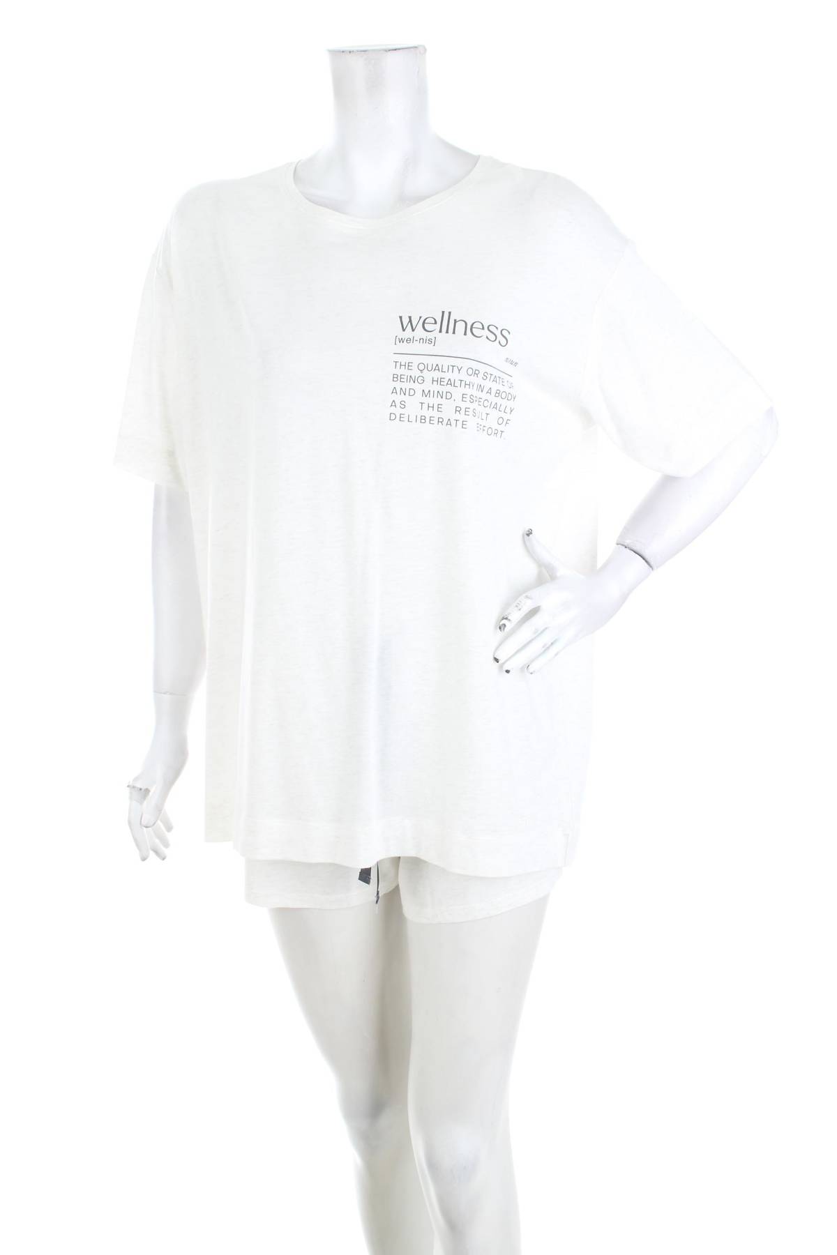 Дамска пижама Triumph1