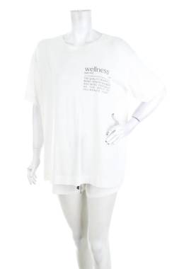 Дамска пижама Triumph1