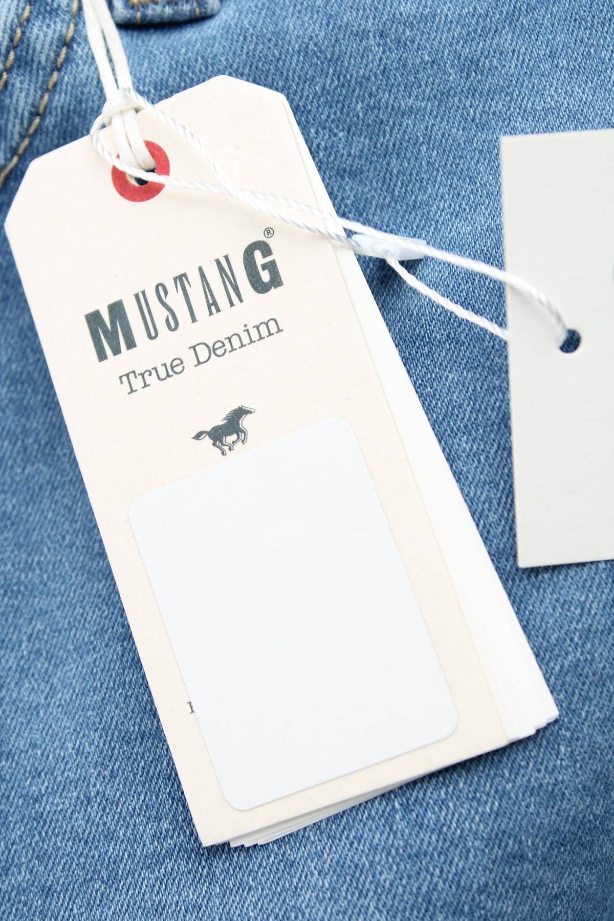 Γυναικεία τζιν Mustang3 - Contourshop.gr Γυναικεία τζιν Mustang3