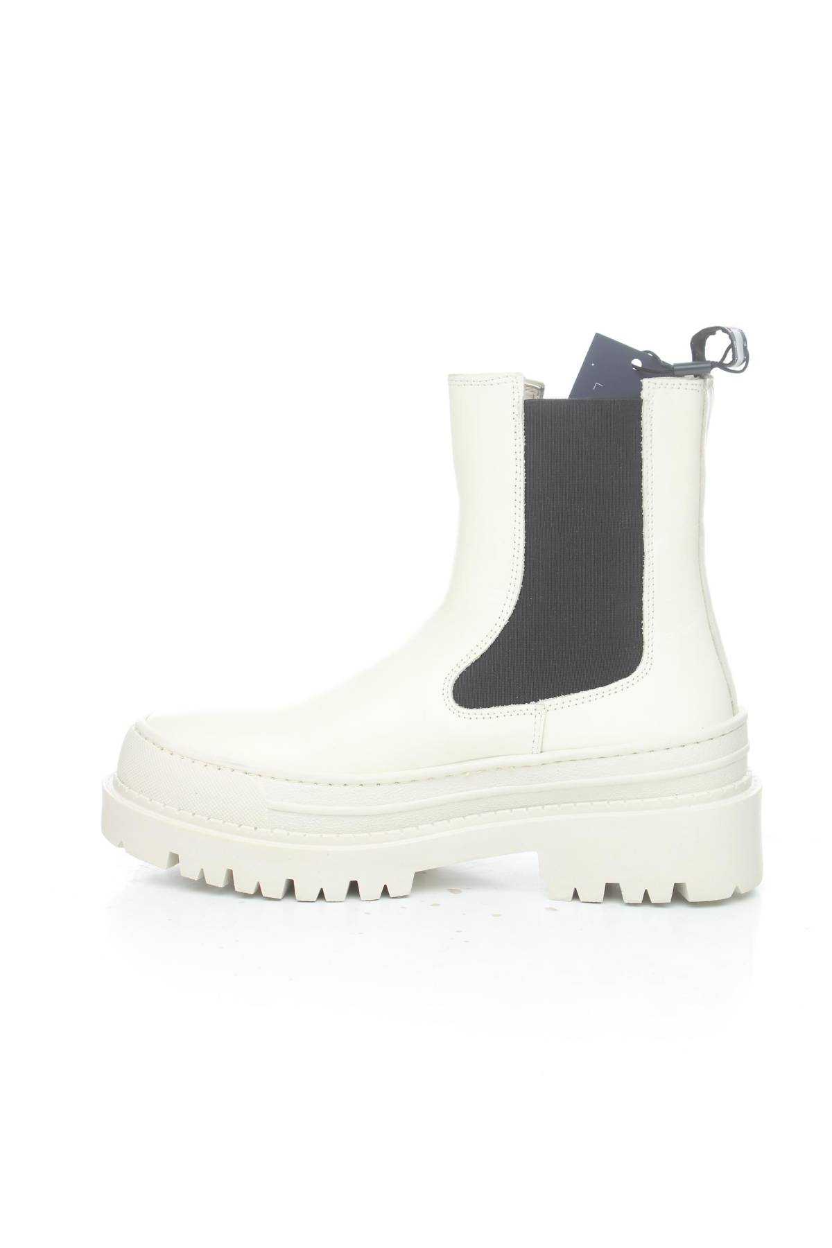 Γυναικεία μποτάκια Tommy Jeans2 - Contourshop.gr Γυναικεία μποτάκια Tommy Jeans2