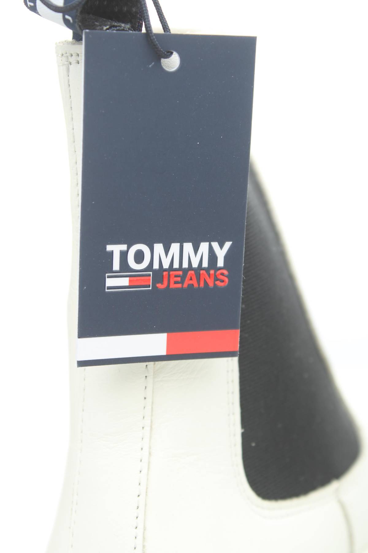 Γυναικεία μποτάκια Tommy Jeans5 - Contourshop.gr Γυναικεία μποτάκια Tommy Jeans5