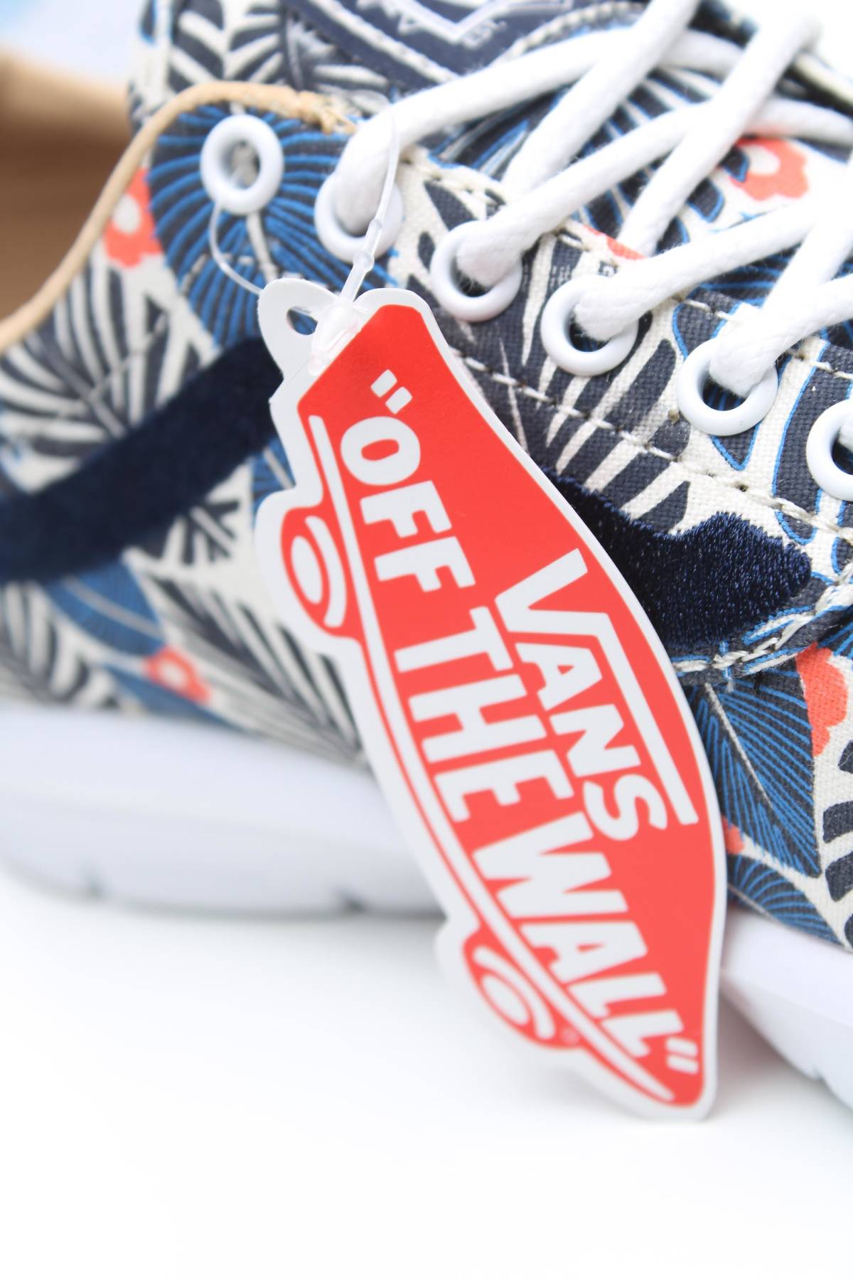 Кецове Vans5 - Contour.bg Кецове Vans5