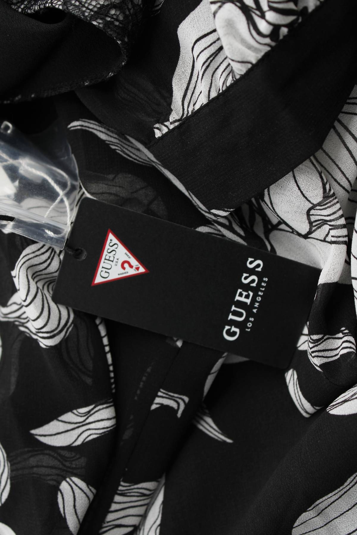 Дамска блуза Guess3