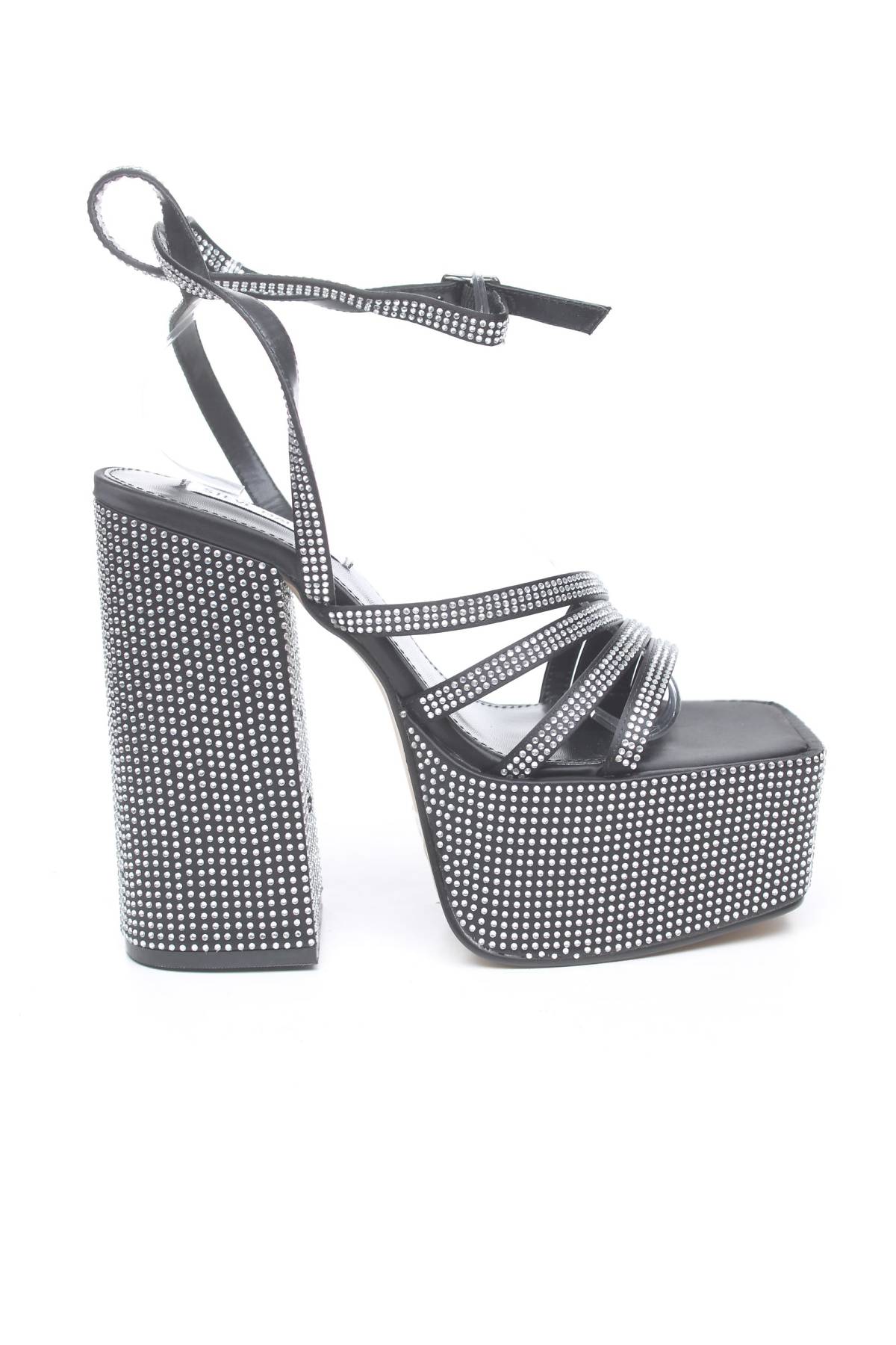 Сандали Steve Madden1 - Contour.bg Сандали Steve Madden1
